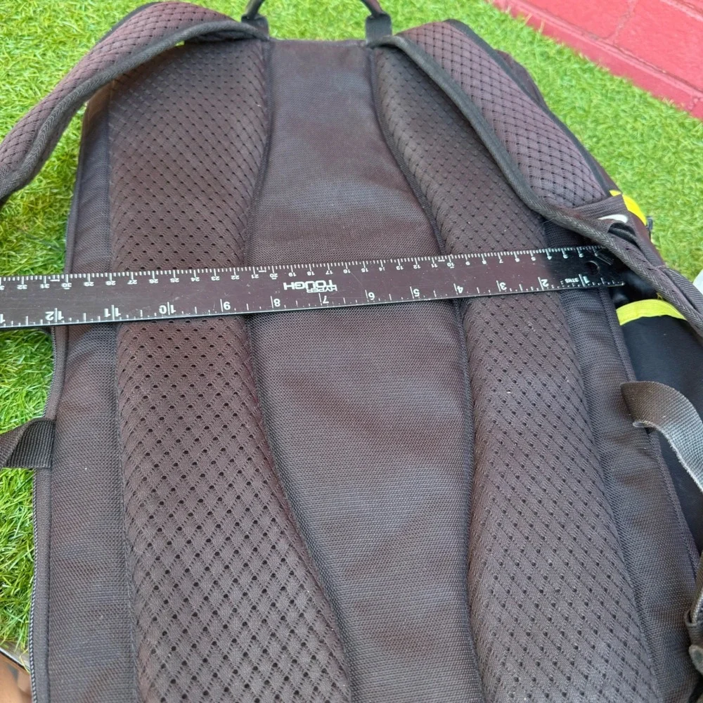Oakley‎ Link Pack Backpack Bag Black Yellow Olive Green Hiking Camping Travel